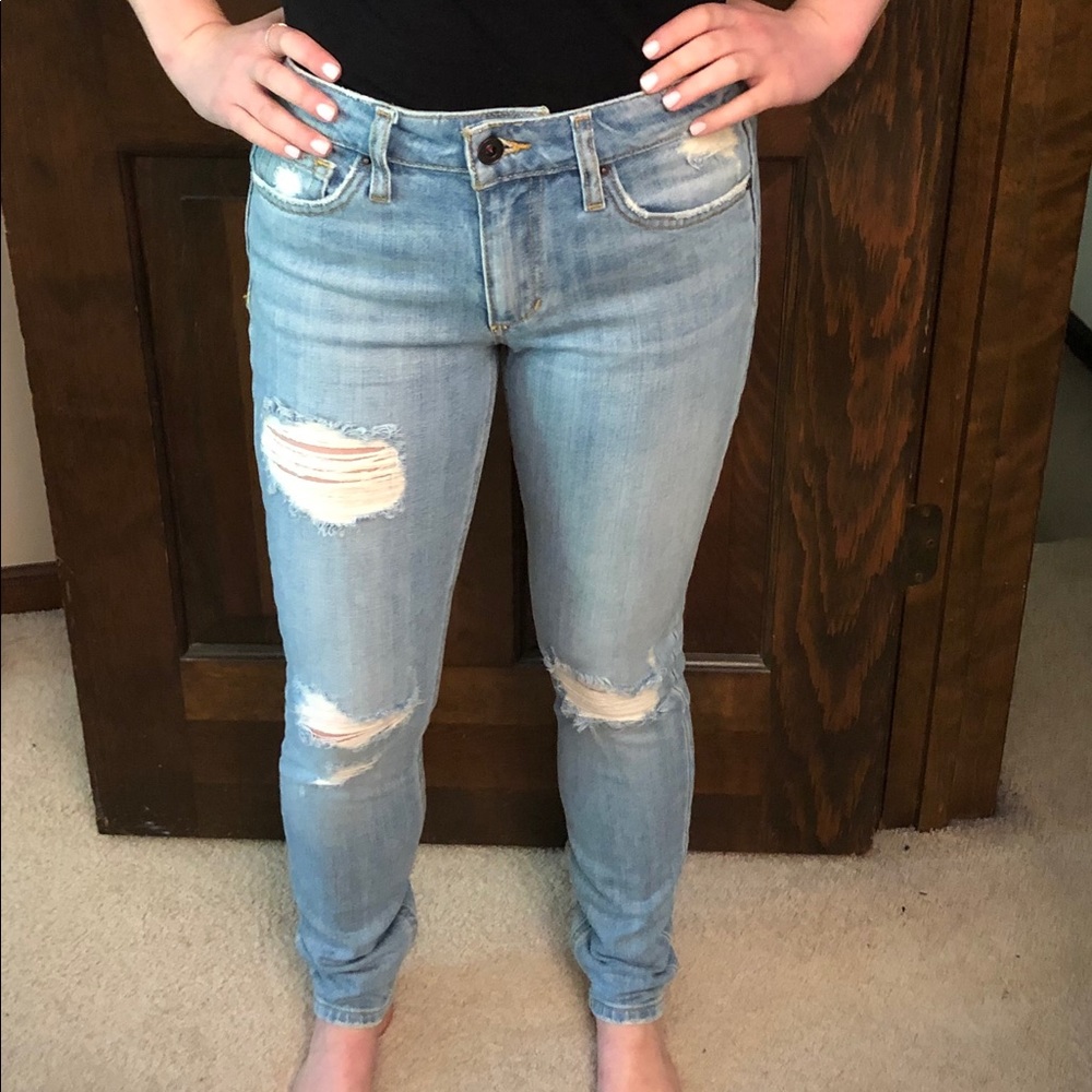 Joe’s Jeans - Light wash ripped skinny ankle - Picture 5 of 9
